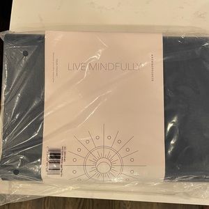 Anthropologie travel yoga mat